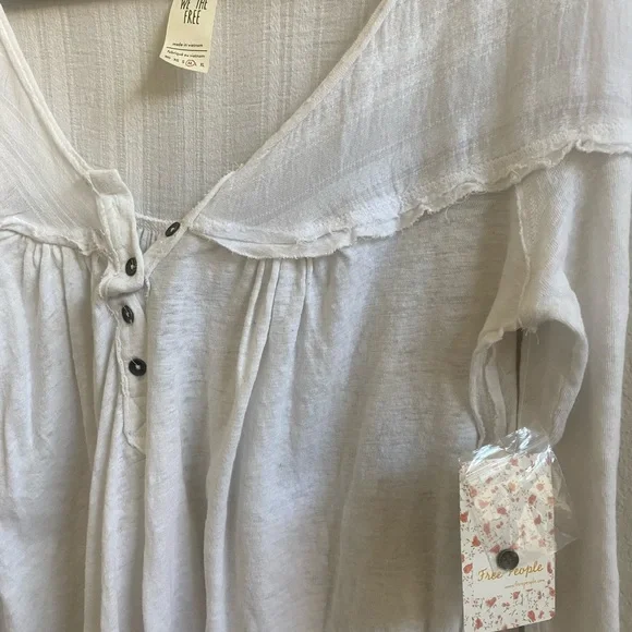 NWT Free People Top - Picture 1 of 3